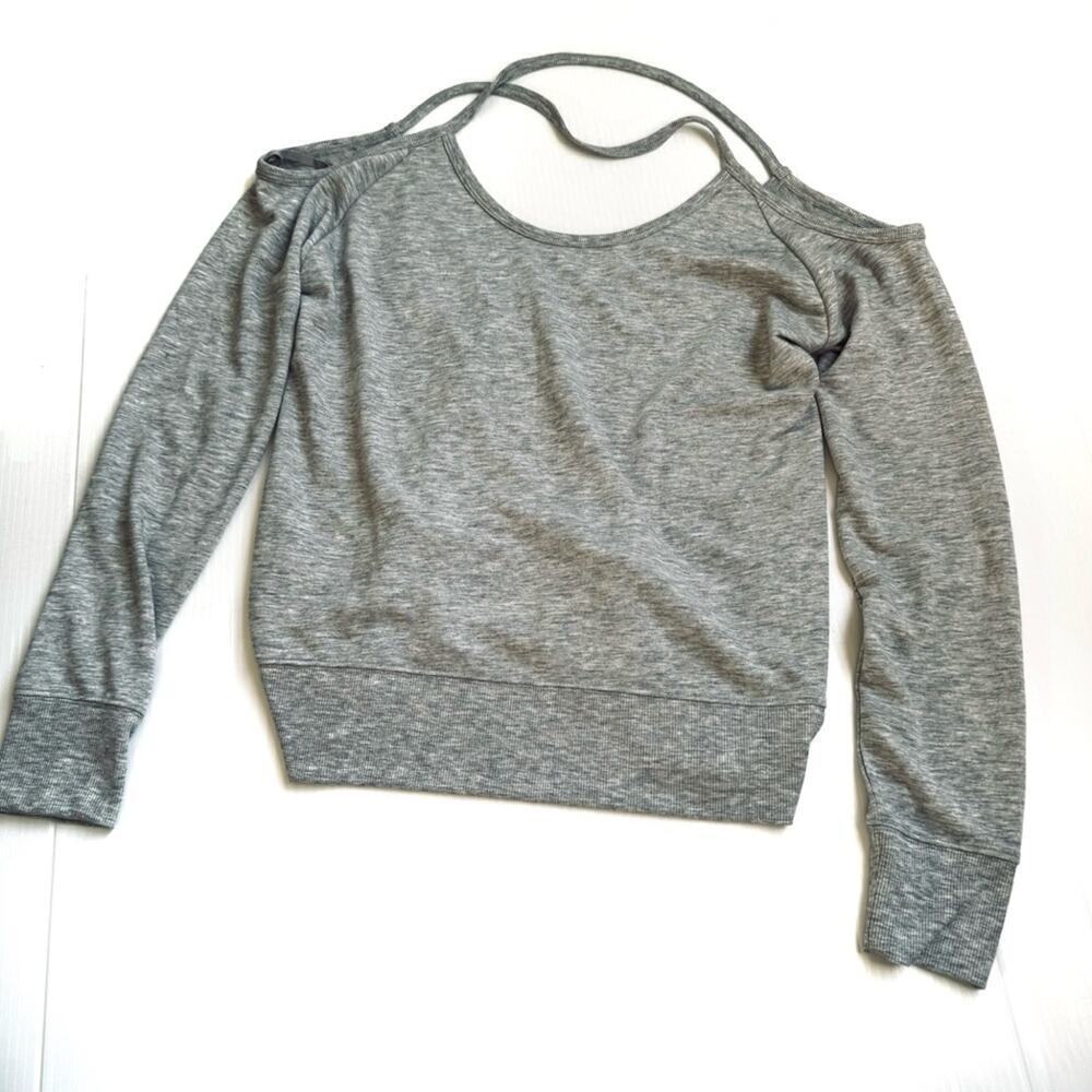Victoria’s Sport long sleeve pullover top with thin shoulder strap size med grey